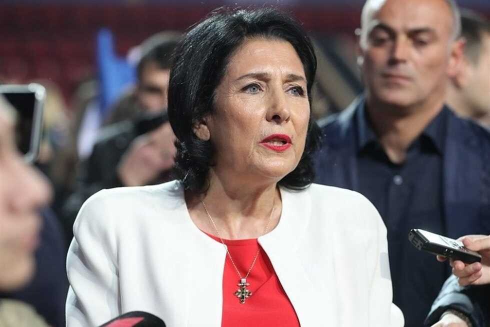 President of Georgia Calls for New Elections