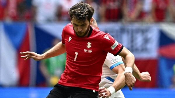 Грузия и Чехия завершили отборочный матч к Евро 2024 вничью 1-1